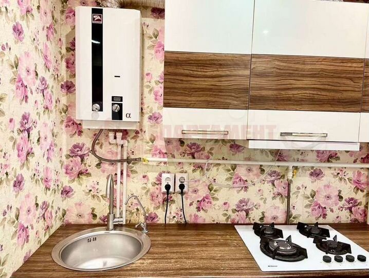 4-к. квартира, 58,5 м², 2/5 эт.