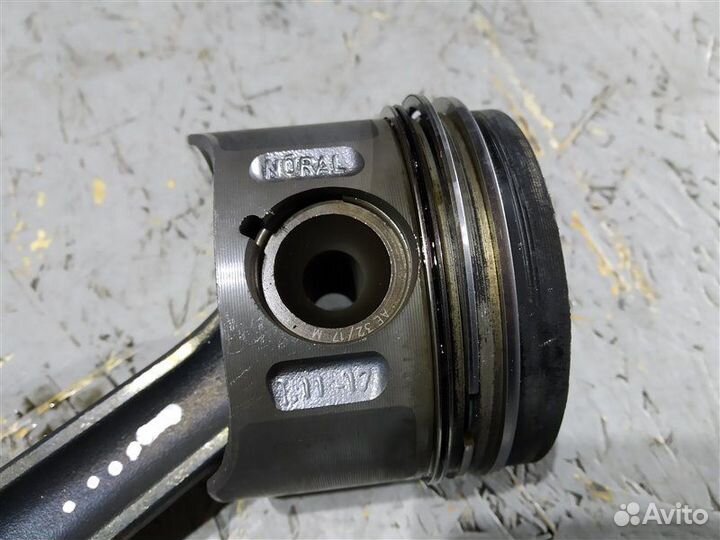 Поршень с шатуном Mercedes Sprinter Classic W909