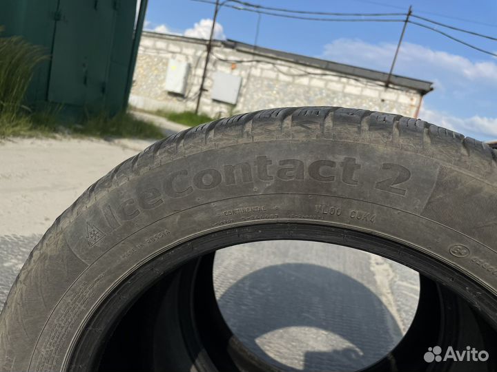 Continental IceContact 2 225/55 R17 101T