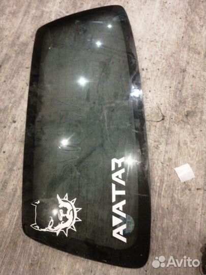 Стекло двери багажника Mazda Demio DW3W B3