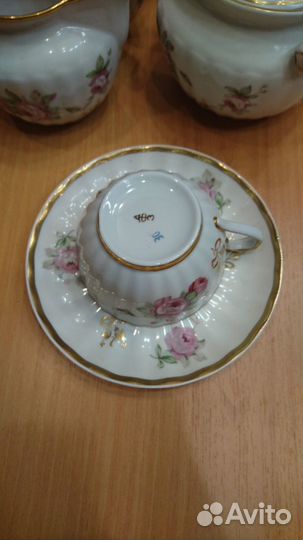 Чайный сервиз из костяного фарфора 