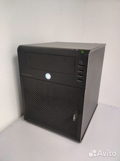 Сервер HP Proliant MicroServer G7 N54L