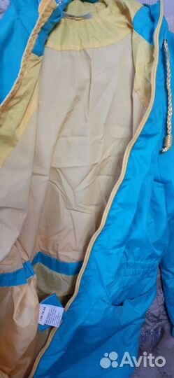 Ветровка для девочки