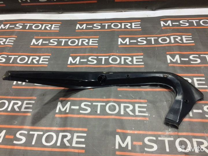 Водосток задний правый Mercedes-Benz S-Class W221