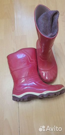 Детские резиновые сапоги