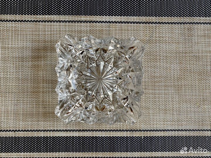 Хрустальная пепельница