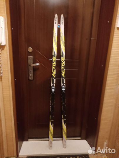 Беговые лыжи