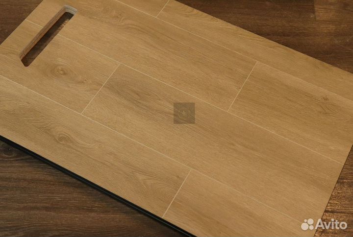 Кварц виниловый ламинат