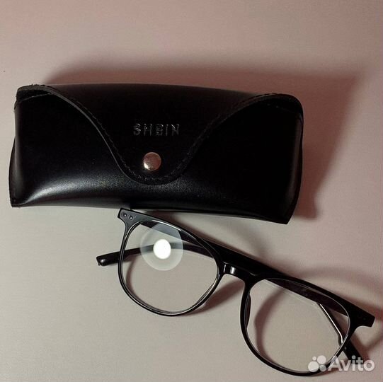 Очки имиджевые