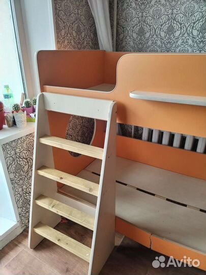 Двухъярусная кровать для детей бу