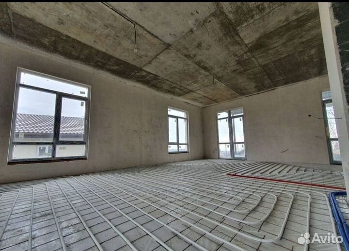 Полусухая стяжка пола за 1 день