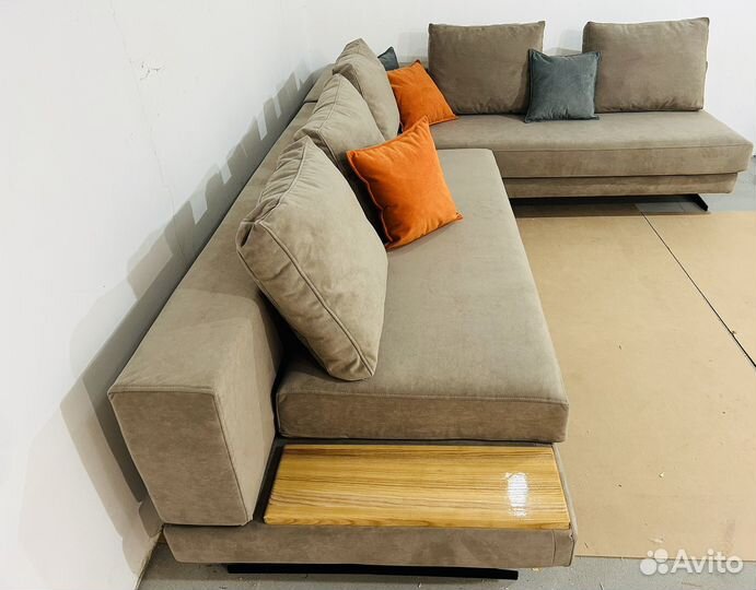 Угловой диван