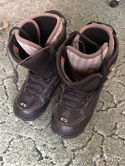 Сноубордические ботинки 47 размер