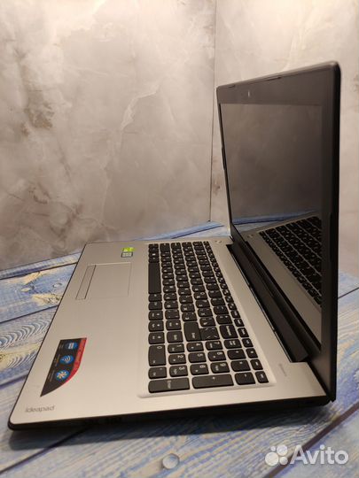 Игpoвой lenovo i5-6го пок/SSD/nvidia 920MX/8 Озу