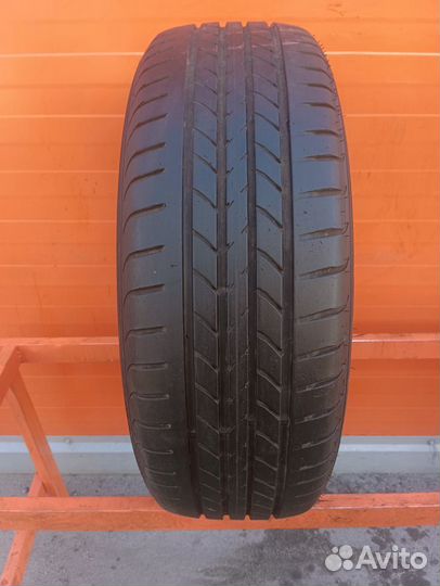 Goodyear EfficientGrip 205/60 R16