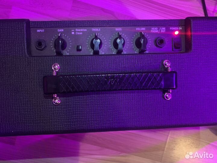 Комбоусилитель VOX pathfinder 10вт