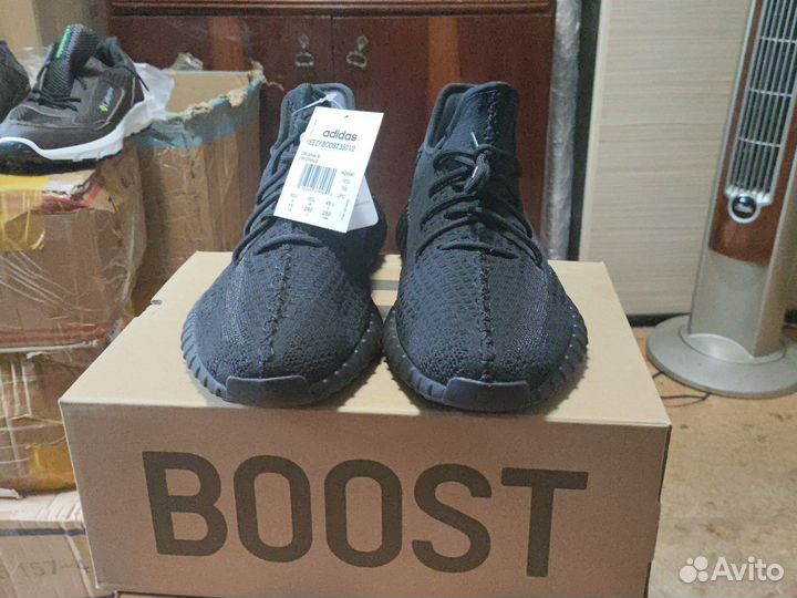 Кроссовки пpeмиум качества yeezy boost 350v2