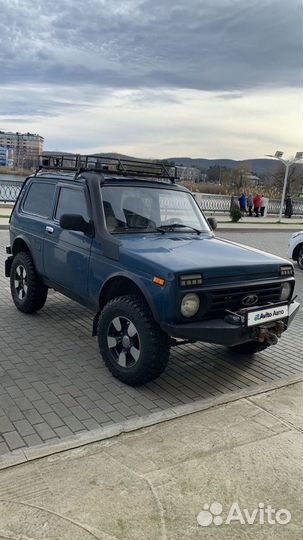 LADA 4x4 (Нива) 1.7 МТ, 2004, 200 000 км