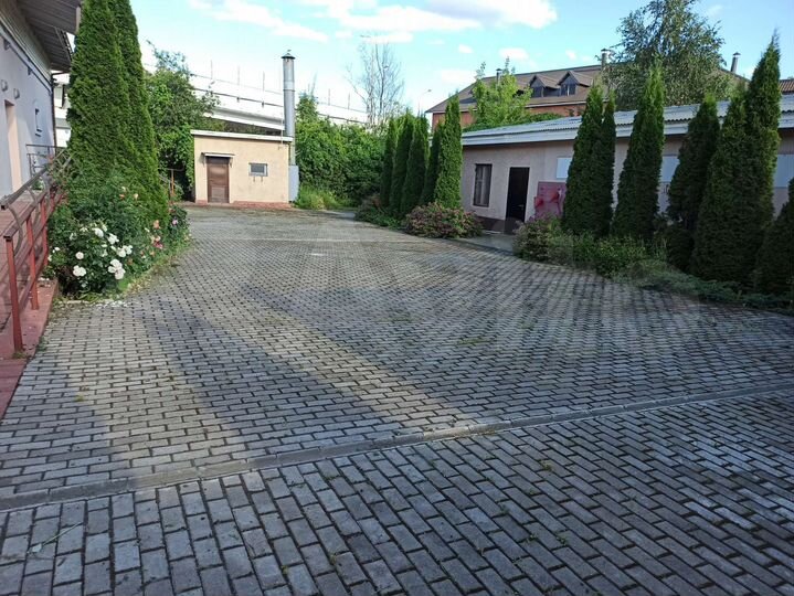 Помещение свободного назначения, 785 м²