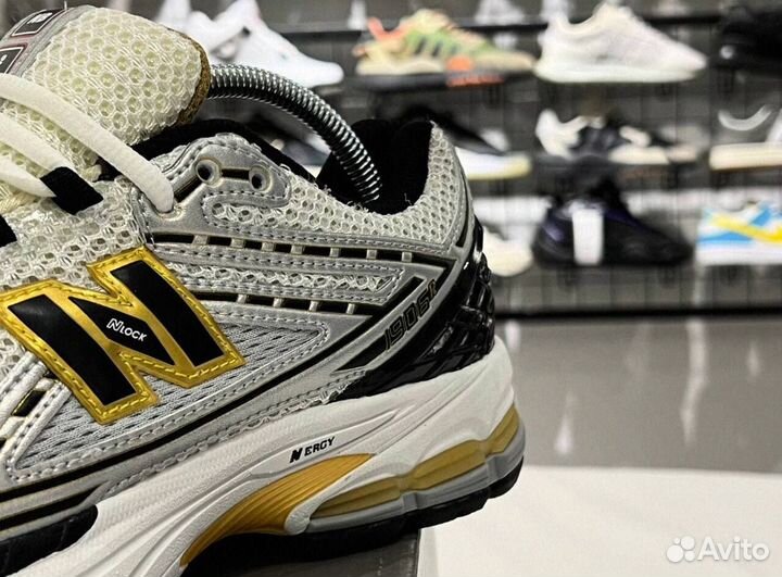 Кроссовки New Balance 1906R: твой стильный выбор