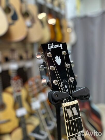 Акустическая гитара Gibson Hummingbird реплика