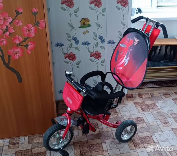Детский трехколесный велосипед