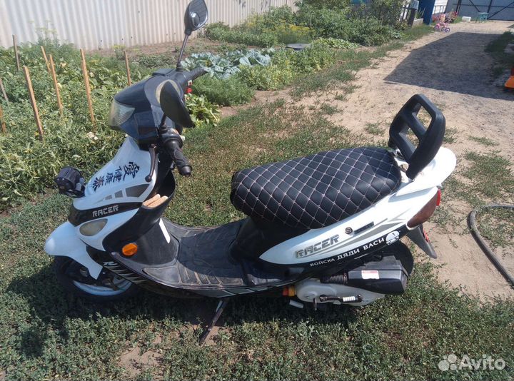 Скутер рейсер метеор