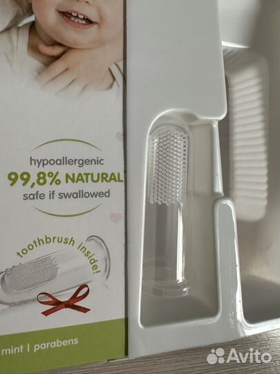 Зубная щетка для малыша (напалечник)