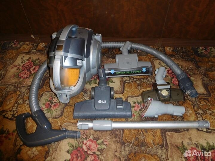 Пылесос LG VK8820HUV kompressor