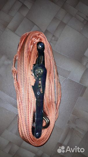 Стяжка для крепления груза