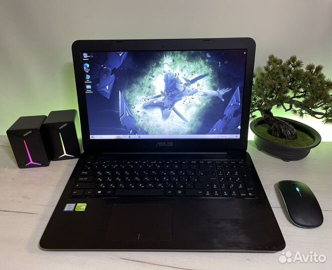 Мощный ноутбук Asus 8 Gb i3 SSD FullHD