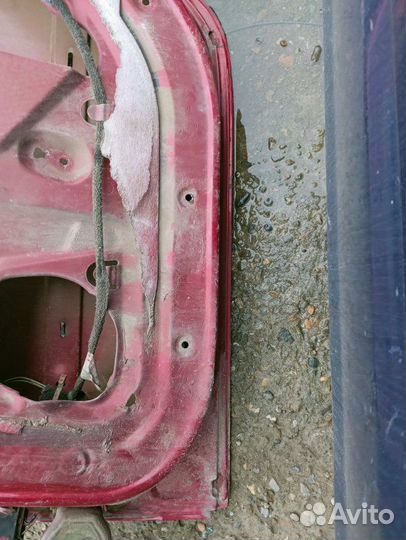 Дверь задняя правая Peugeot 307 NFU (TU5JP4) 2007