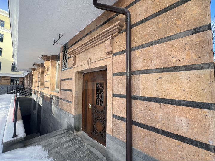 Торговая площадь, 254.1 м²