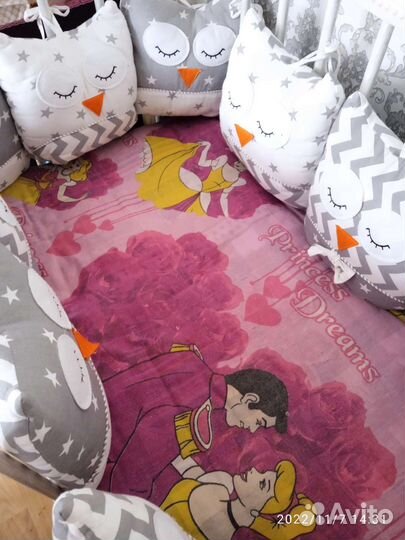 Бортики в кроватку