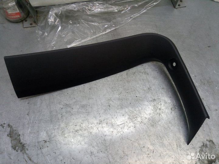 Обшивка двери багажника левая Opel Astra H Gtc
