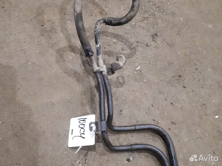 Радиатор гура ауди 100 с4