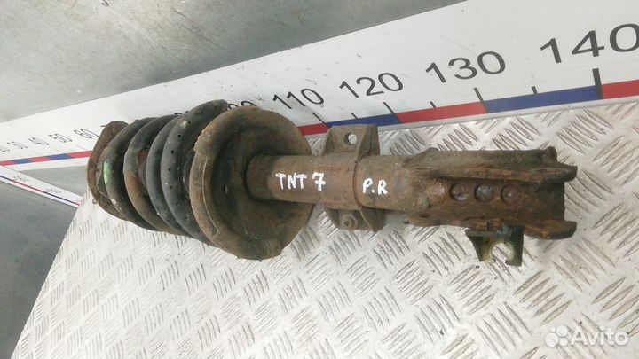 Стойка передняя Volvo XC90 I (2002–2014)