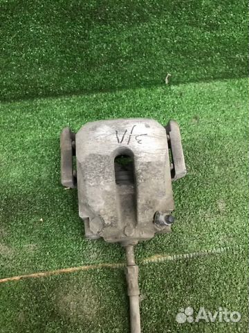 Суппорт задний левый Bmw 5-Series E39 M54B25 2001