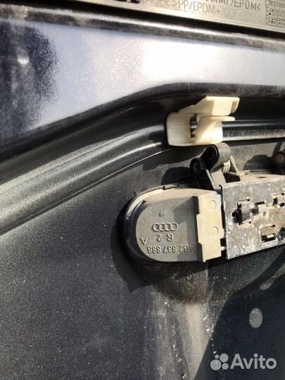 Дверь задняя правая Ауди А4,2000г, универсал(239)