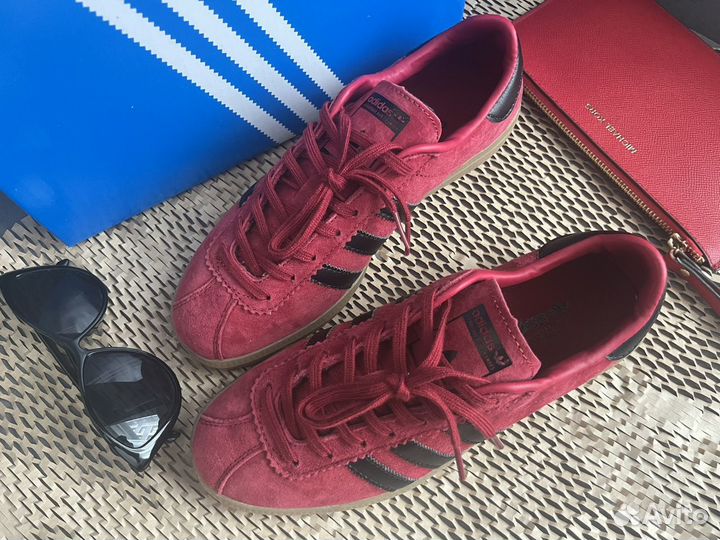 Кроссовки Adidas bermuda red