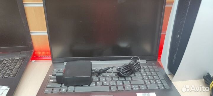 Ноутбук Lenovo ideapad 3