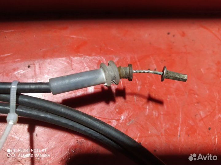 Трос капота Ford Mondeo 2 универсал 1.8I 1999