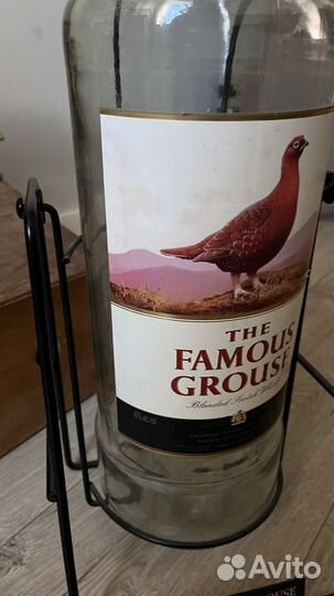 Бутылка на качели the Famous Grouse
