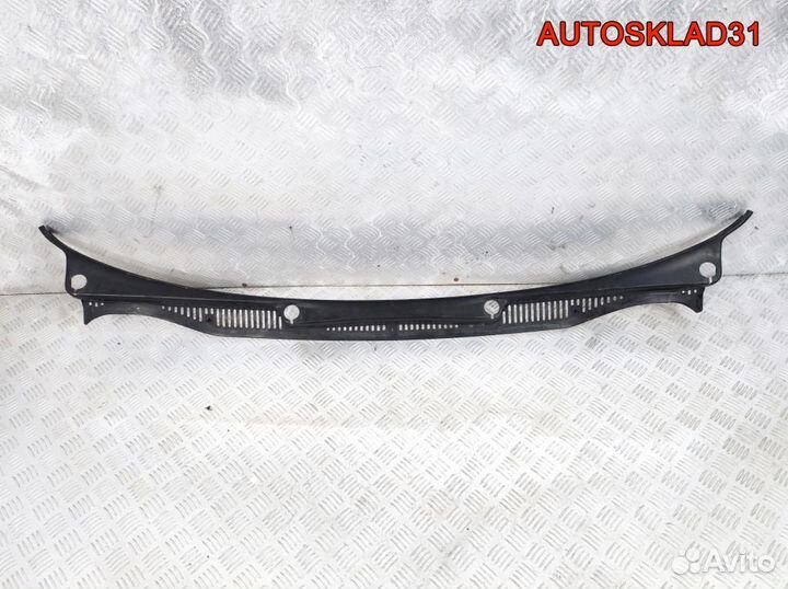 Решетка стеклоочистителя VW Touran 2K0819403