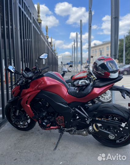 Мотоцикл Kawasaki z1000