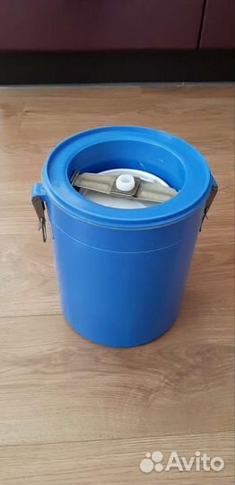 Термос с контейнером