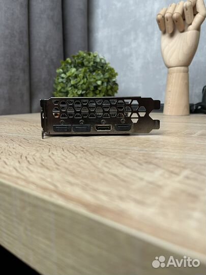 Видеокарта gigabyte AMD Radeon RX 580 8Gb gaming