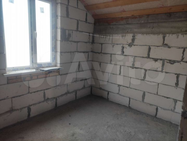 Дом 172 м² на участке 9 сот.