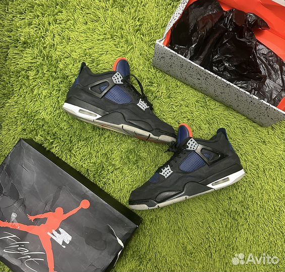 Nike Air Jordan 4 Retro Winterized