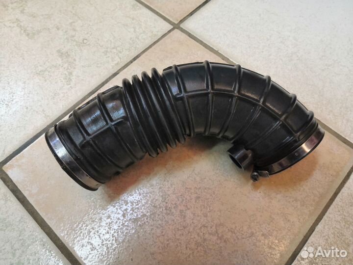 Патрубок воздушного фильтра BMW m20